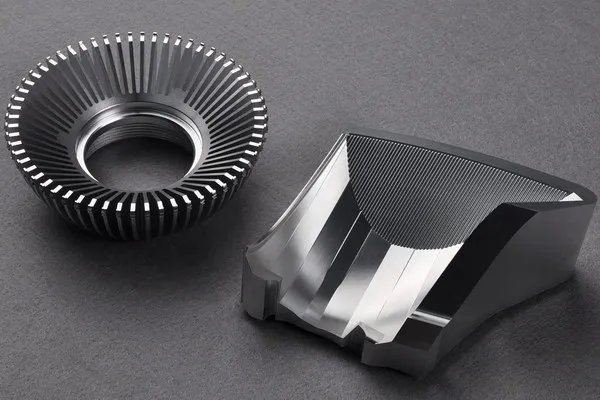 Magaspang na mga diskarte sa machining para sa mga sangkap na haluang metal na aluminyo